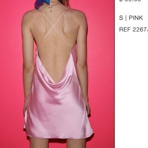 ZARA SATIN DRESS SIZE SMALL IN PINK
REF 2267/338